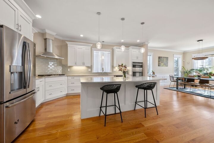 Property Photo: 40 Grove St 1 MA 02453