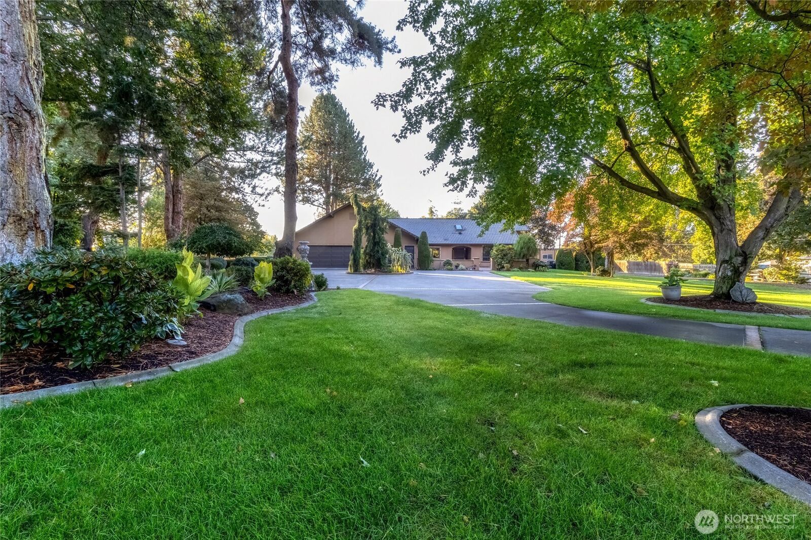 Property Photo: 1134 Abbott Road WA 99362