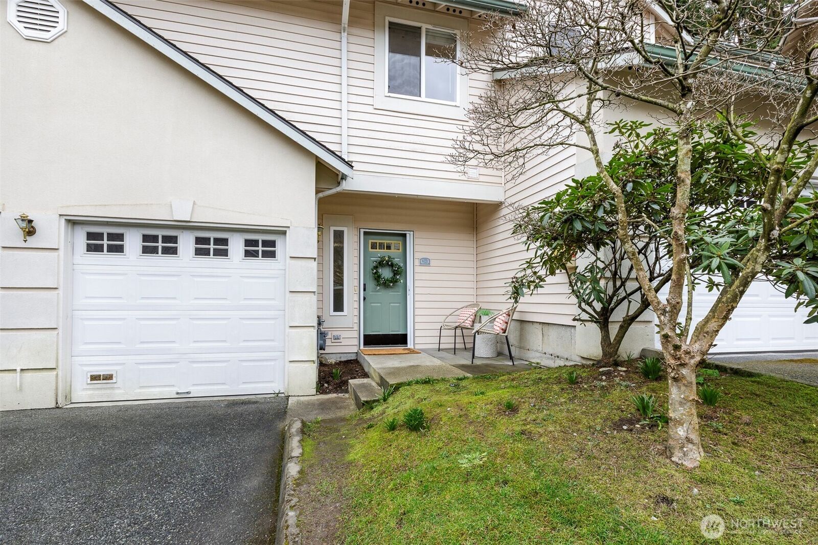 Property Photo:  8828  238th Street SW C3  WA 98026 