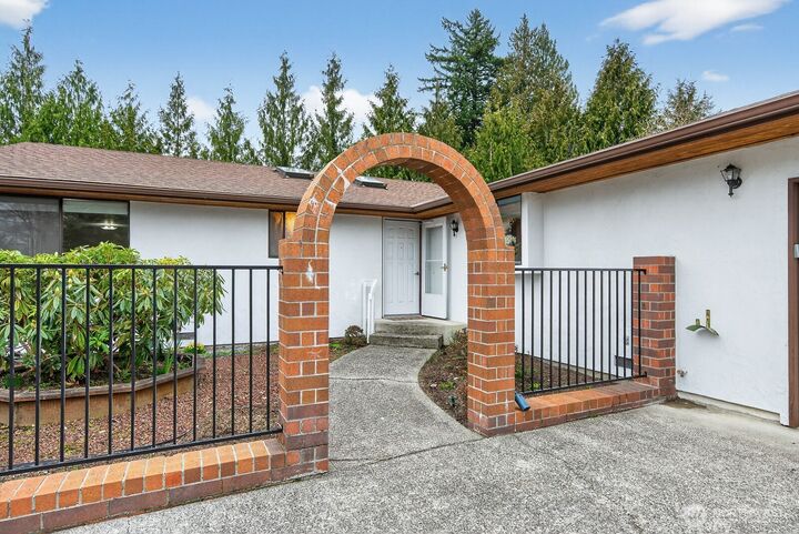 Property Photo:  721  156th Street NE  WA 98223 