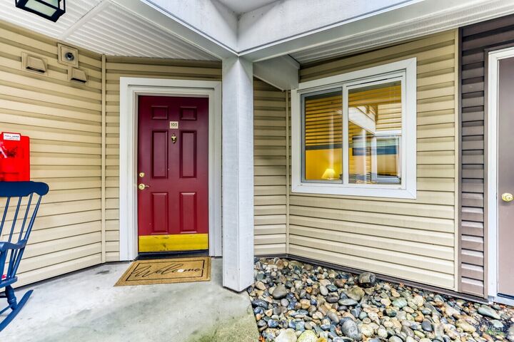 Property Photo:  5000 NW Village Park Dr A105  WA 98027 