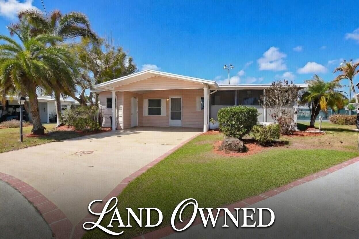 Property Photo:  8179 Sandwedge Terrace  FL 34952 