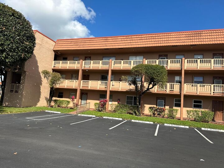 Property Photo:  9900 Sunrise Lakes Boulevard 201  FL 33322 