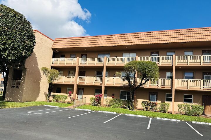 Property Photo:  9900 Sunrise Lakes Boulevard 201  FL 33322 