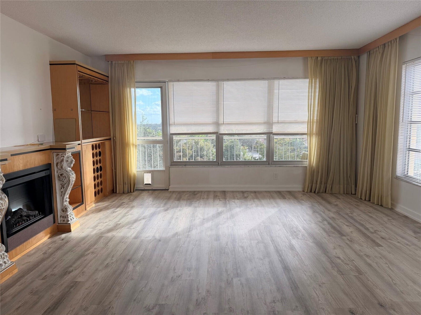 Property Photo: 10777 W Sample Road 706 FL 33065