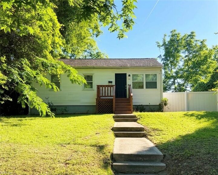 Property Photo: 60 Sycamore Ave VA 23607