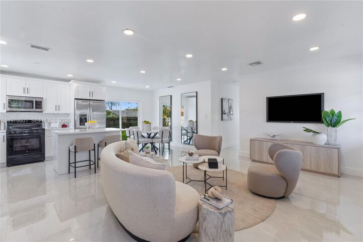 Property Photo:  1360 SW 6th Ter  FL 33441 