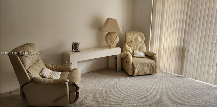 Property Photo:  1100 Colony Point Cir 316  FL 33026 