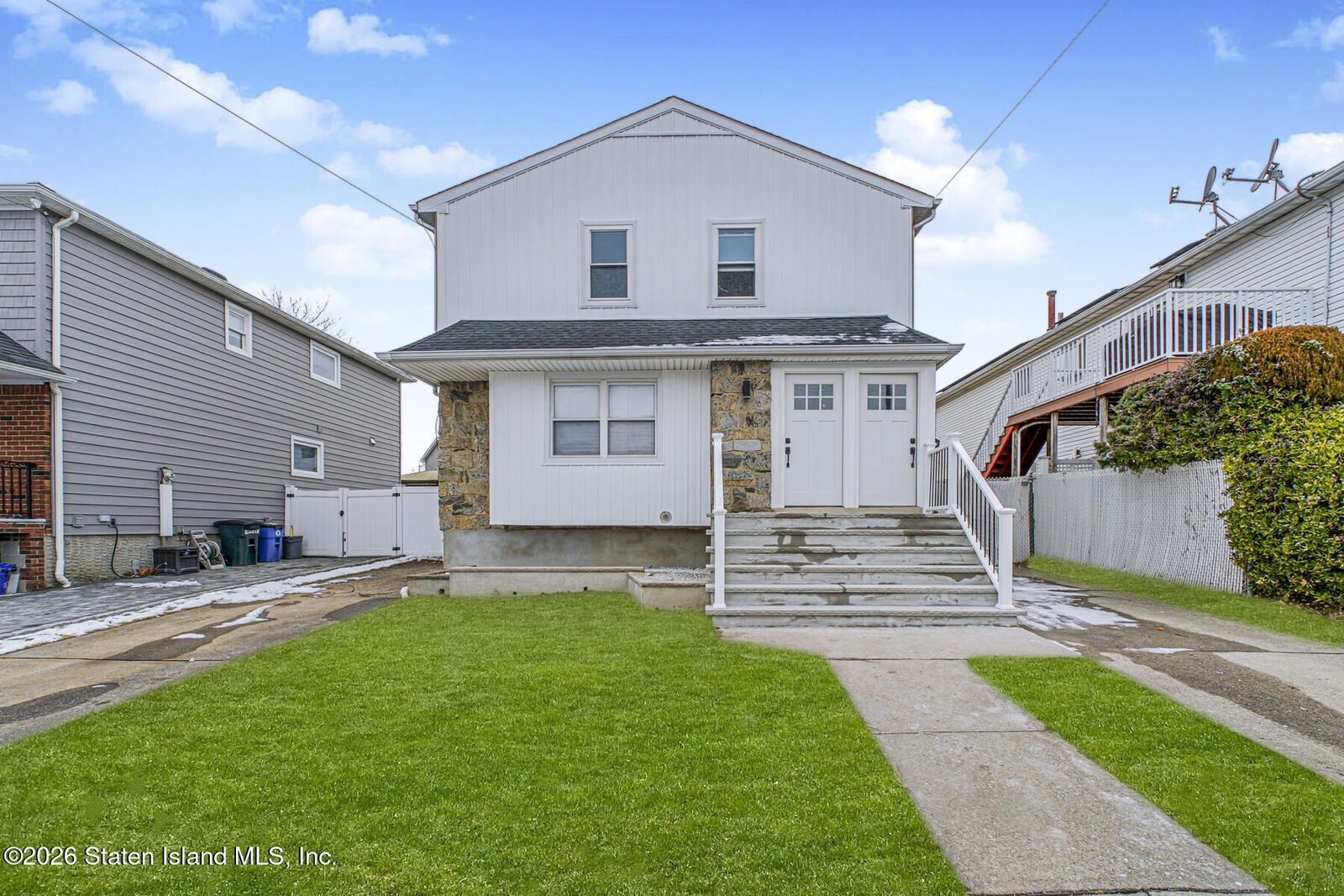 Property Photo:  126 Annadale Road  NY 10312 