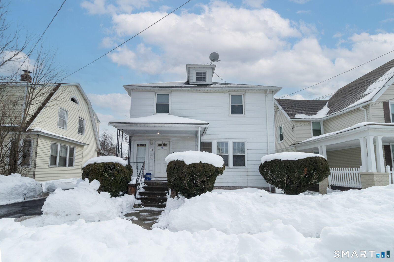 Property Photo:  82 Noble Street  CT 06516 