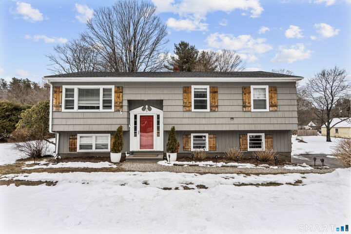 Property Photo:  5 Cherry Heights Terrace  CT 06482 