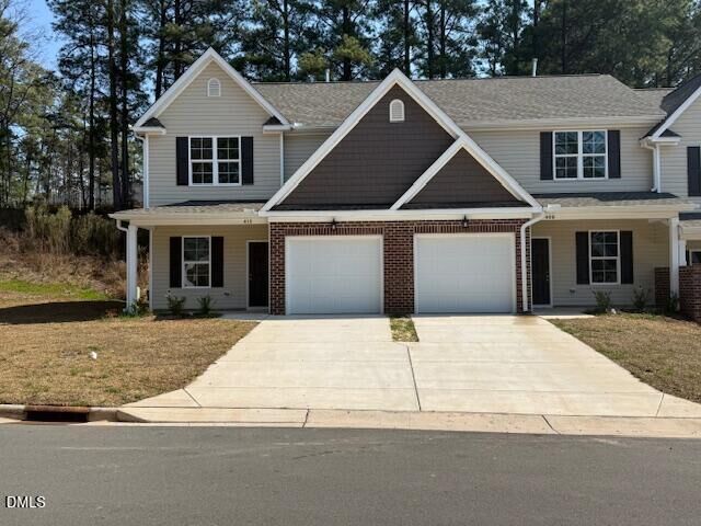Property Photo: 408 Meridian Crossing NC 27330
