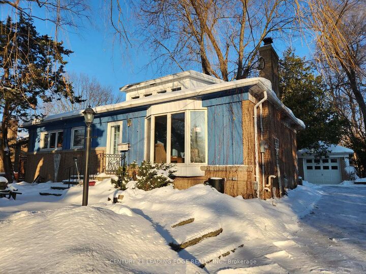 Photo de la propriété:  4 Rougecrest Drive  ON L3P 3B6 