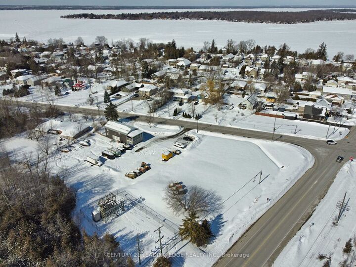 Property Photo:  1035 Metro Road N  ON L4P 3E9 