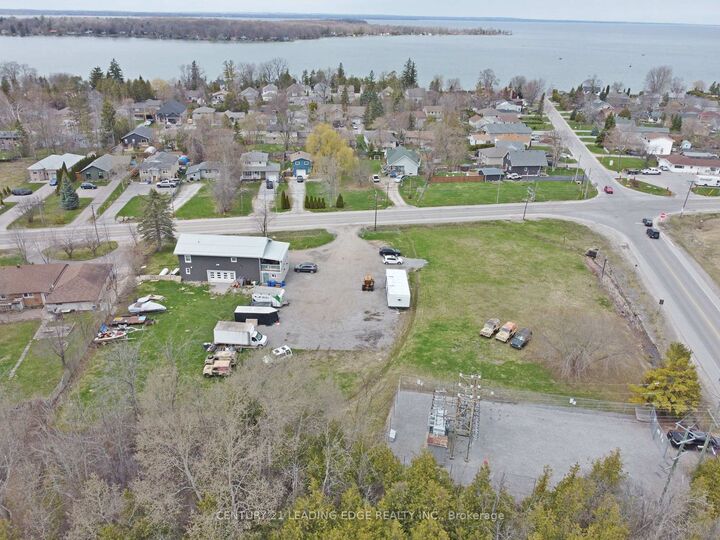 Property Photo: 1035 Metro Road N ON L4P 3E9