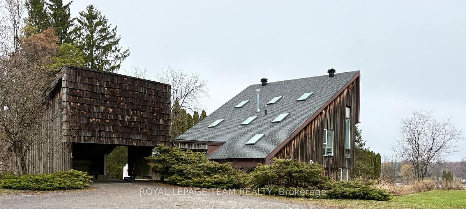 Property Photo: 5965 Rideau Valley Drive N ON K4M 1B3