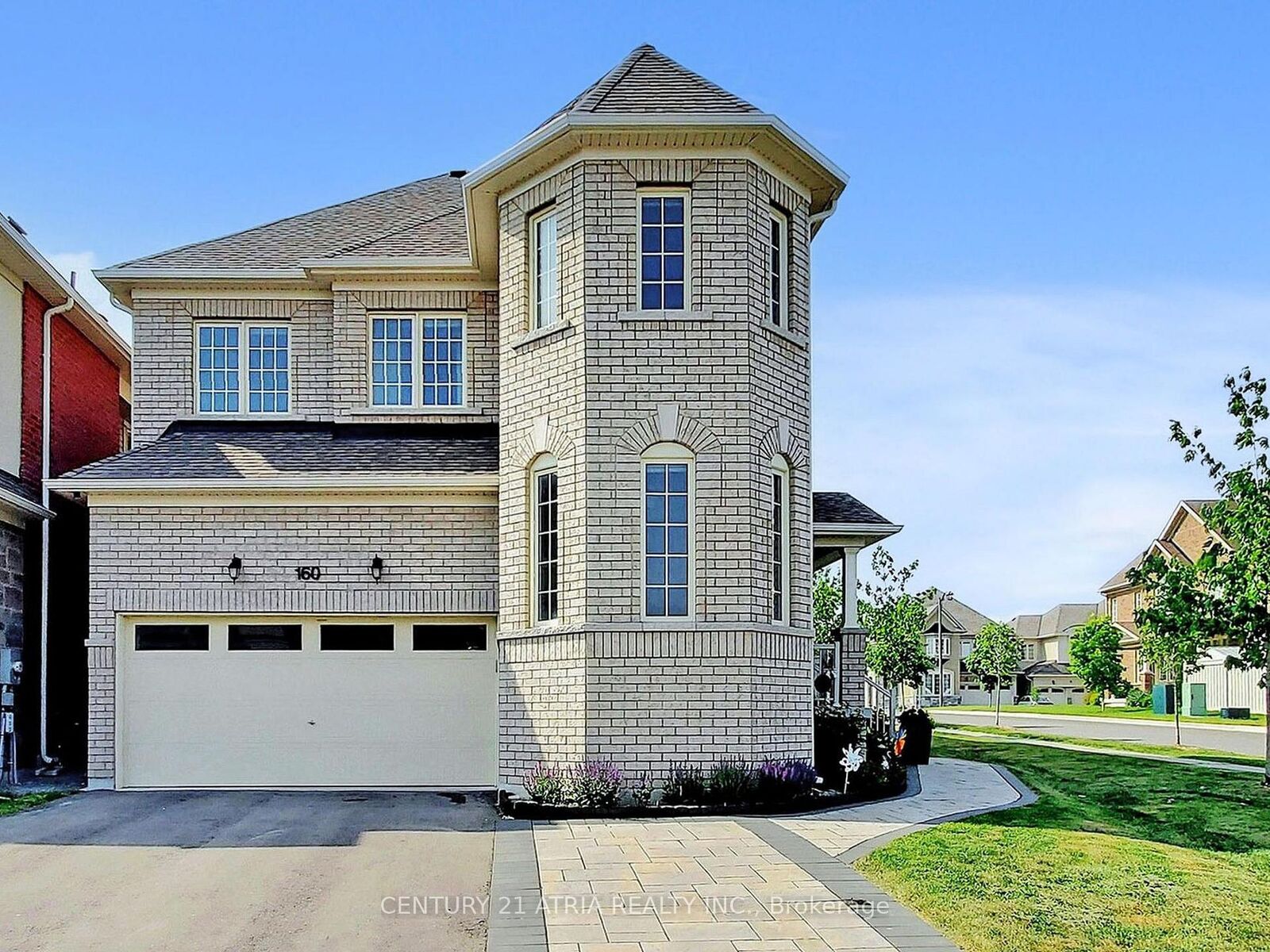 Property Photo:  160 Mondial Crescent  ON L9N 0S1 