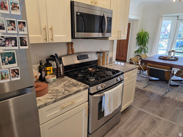 Property Photo:  333 N 200 W  UT 84103 