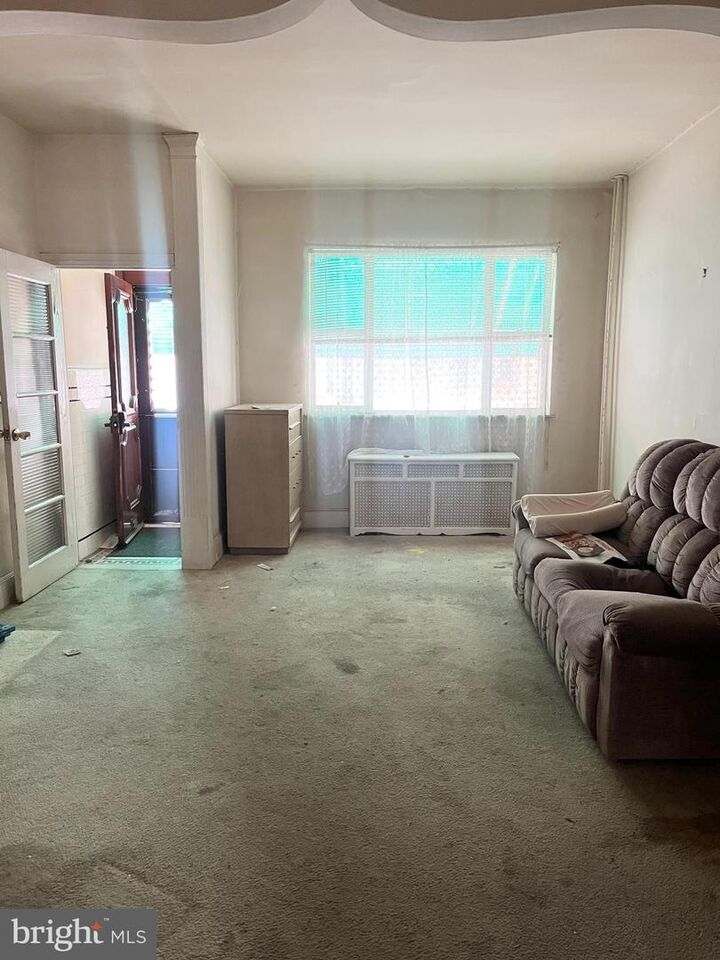 Property Photo: 2321 S Percy Street PA 19148