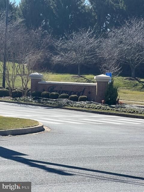 Property Photo: 5202 Maries Retreat Drive 135 MD 20720