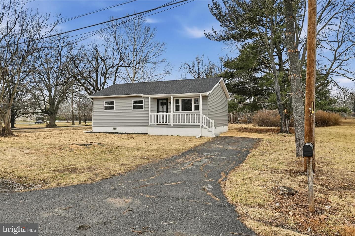 Property Photo: 2967 S Pleasant Valley Road VA 22601