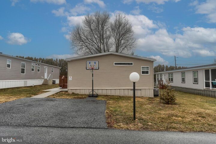 Property Photo: 95 Northcrest Acres Park PA 17046