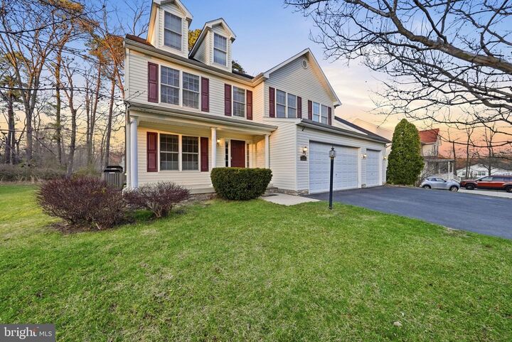 Property Photo:  1110 Thompson Avenue A  MD 21144 