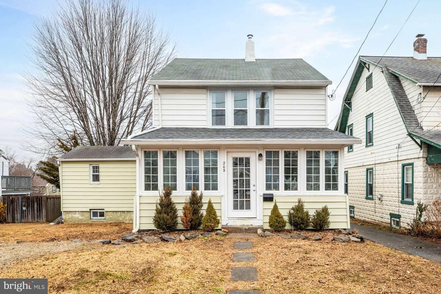 Property Photo:  209 Willow Road  PA 19086 