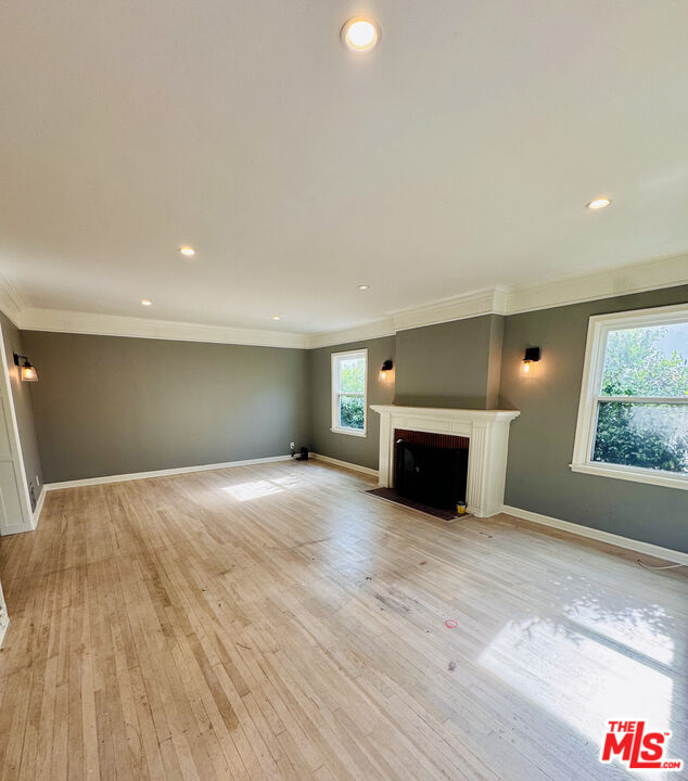 Property Photo:  1426 Hauser Blvd  CA 90019 