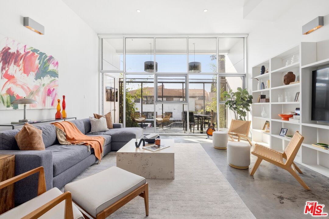 Property Photo:  803 Wilcox Ave  CA 90038 