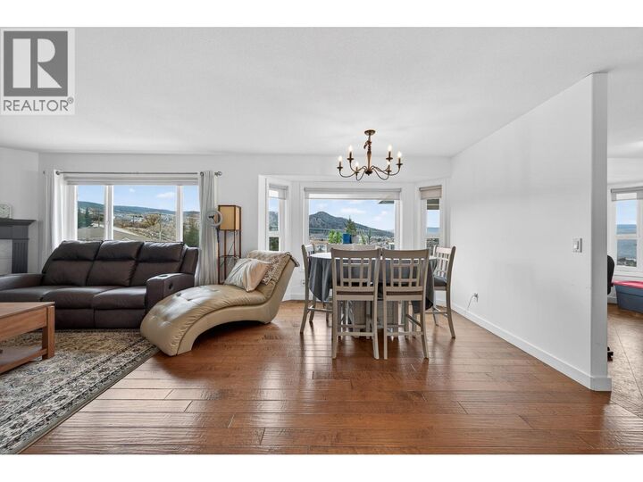 Property Photo:  1575 Springhill Drive 5  BC V2C 2N9 