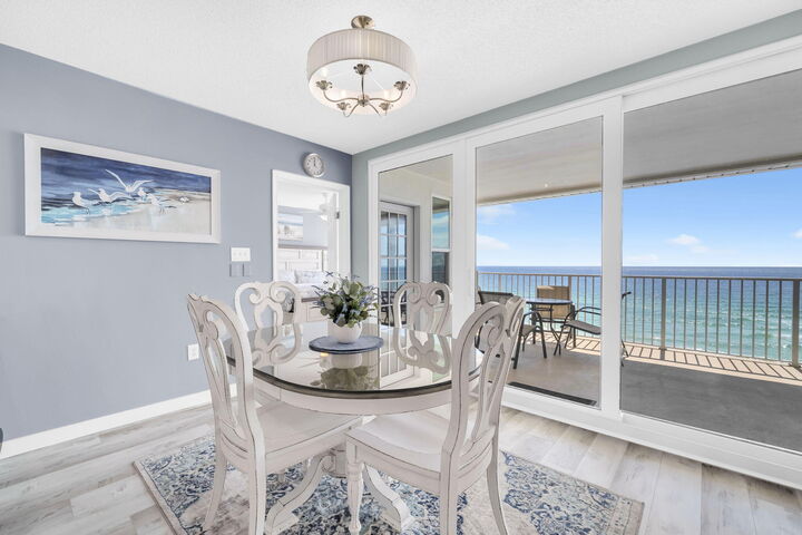 Property Photo:  670 Nautilus Court 602  FL 32548 