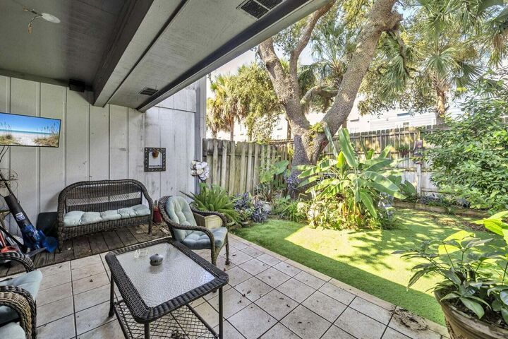 Property Photo:  421 Waterway Lane  FL 32547 