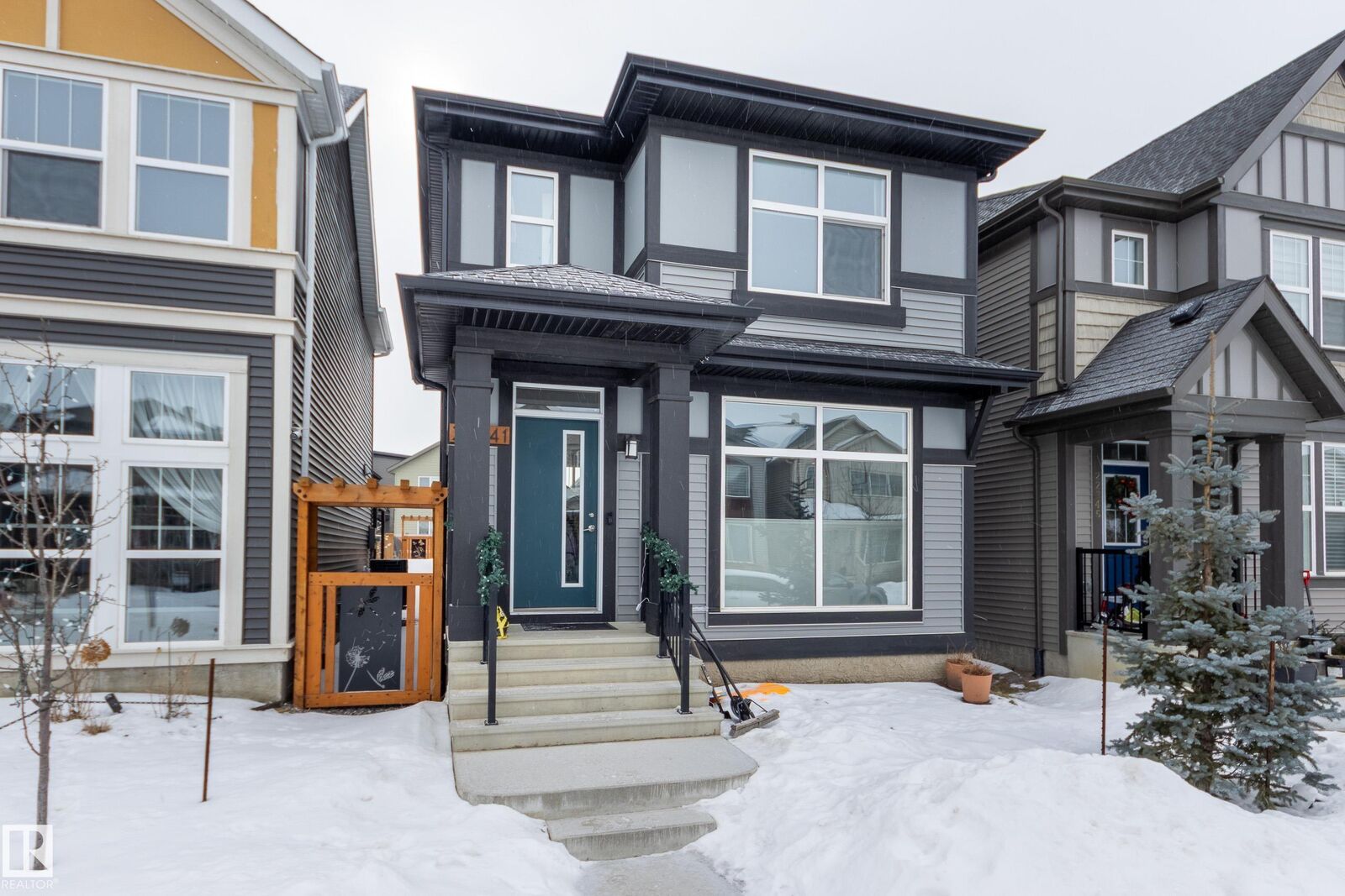 Property Photo:  22341 93A Avenue NW  AB T5T 7K3 