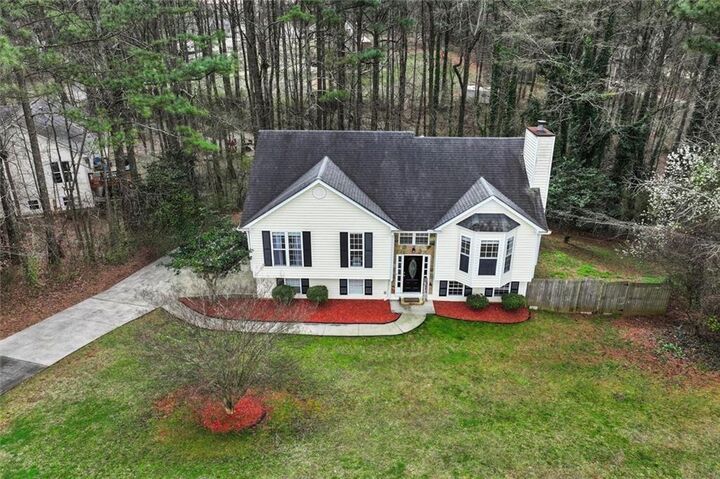 Property Photo:  304 Ridge Hill Circle  GA 30115 