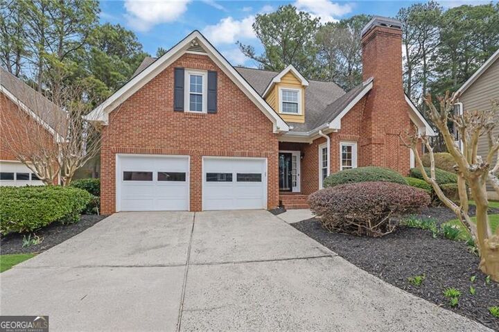 Property Photo:  1543 Laurel Park Circle NE  GA 30329 