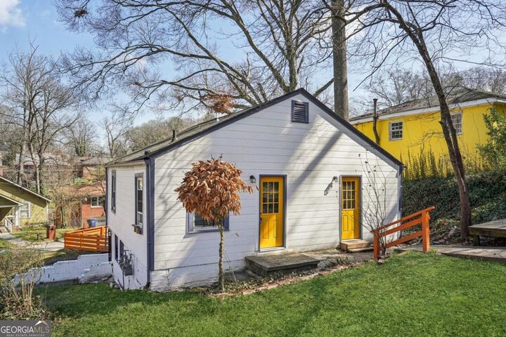 Property Photo:  10 Rockmart Drive NW  GA 30314 