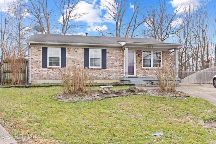 Property Photo:  9608 Pembury Ct  KY 40272 