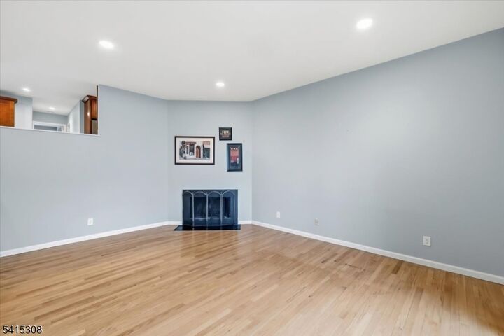 Property Photo:  117 Sunset Ky  NJ 07094 
