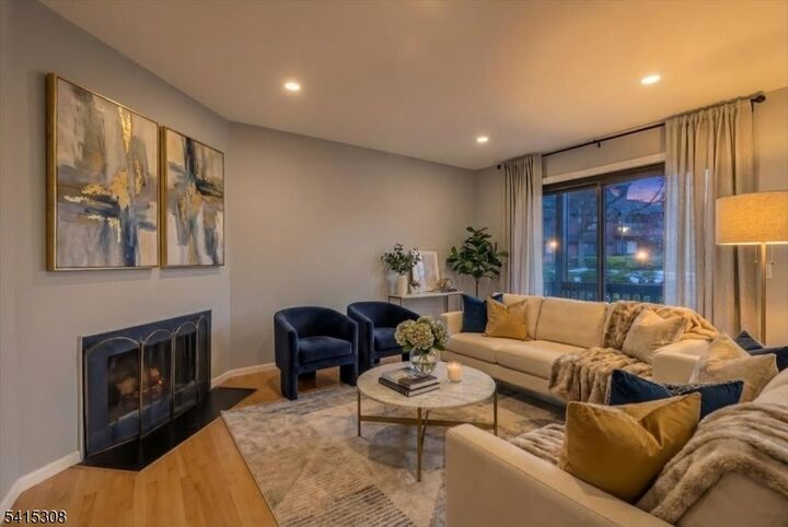 Property Photo:  117 Sunset Ky  NJ 07094 