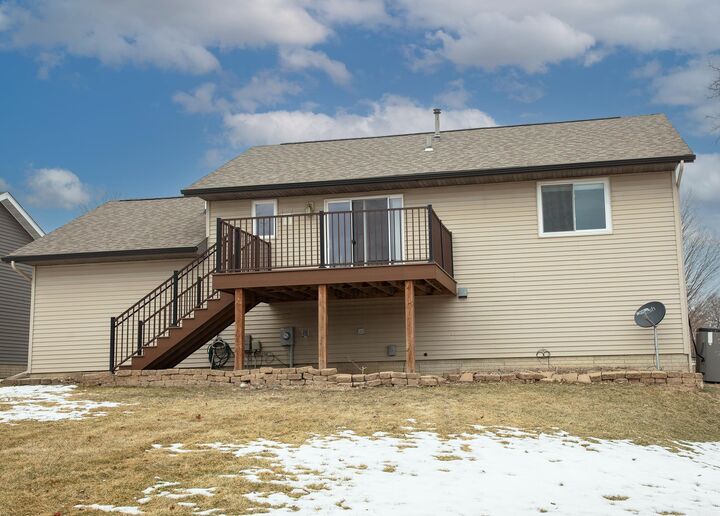 Property Photo:  4009 Sager Ave  IA 50701 