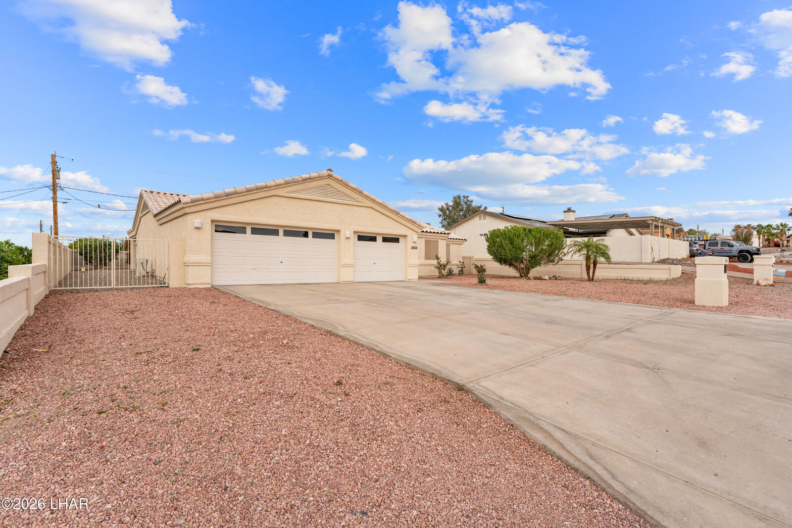 Property Photo:  3669 Blue Colt Dr  AZ 86406 