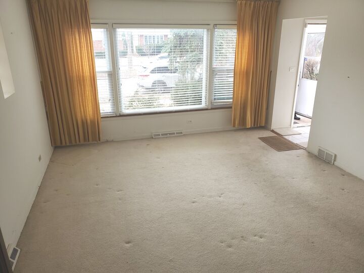 Property Photo:  3614 Main Street  IL 60076 