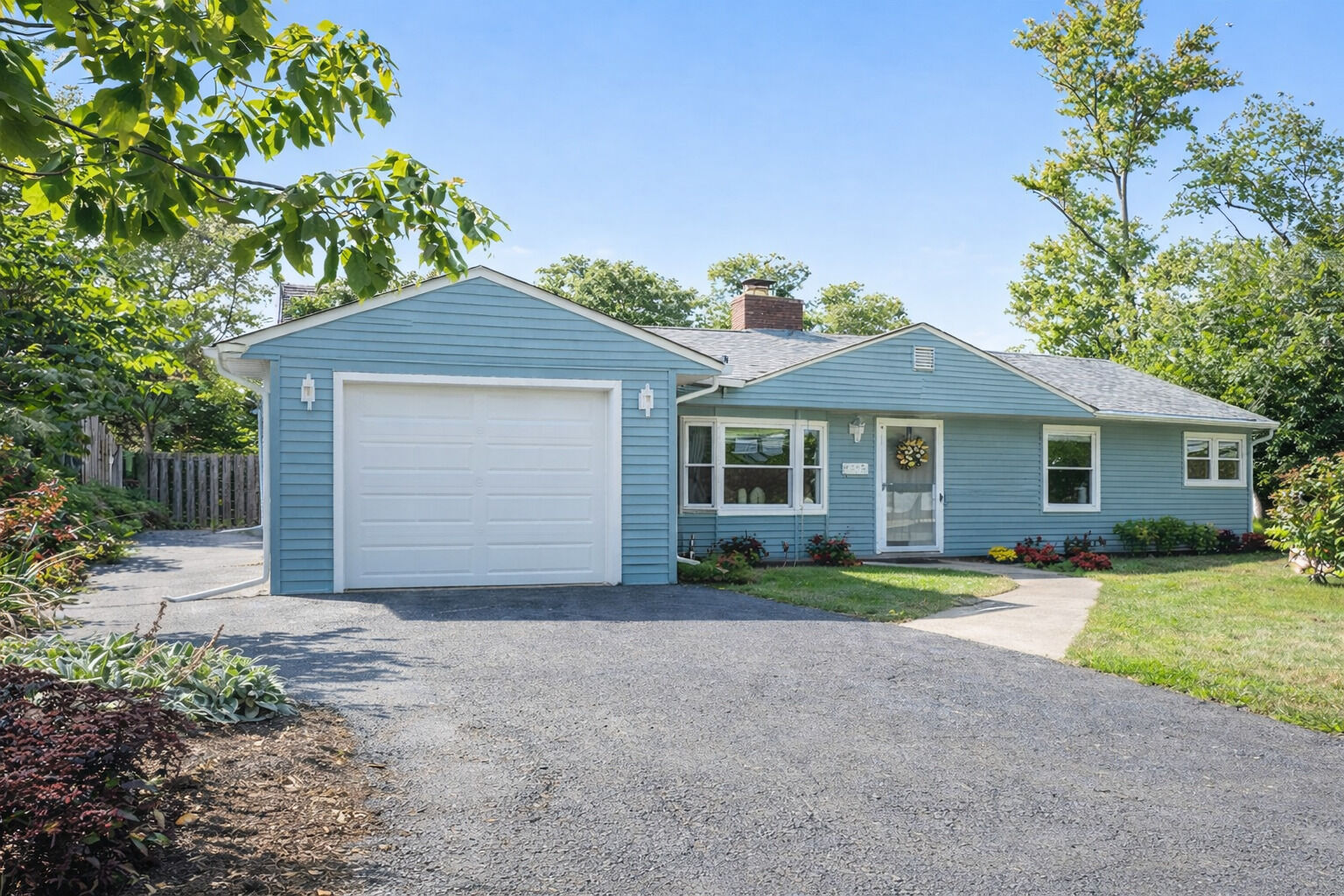 Property Photo:  223 Miami Street  IL 60466 