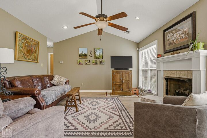 Property Photo:  1901 Oakwood Circle  AR 72404 