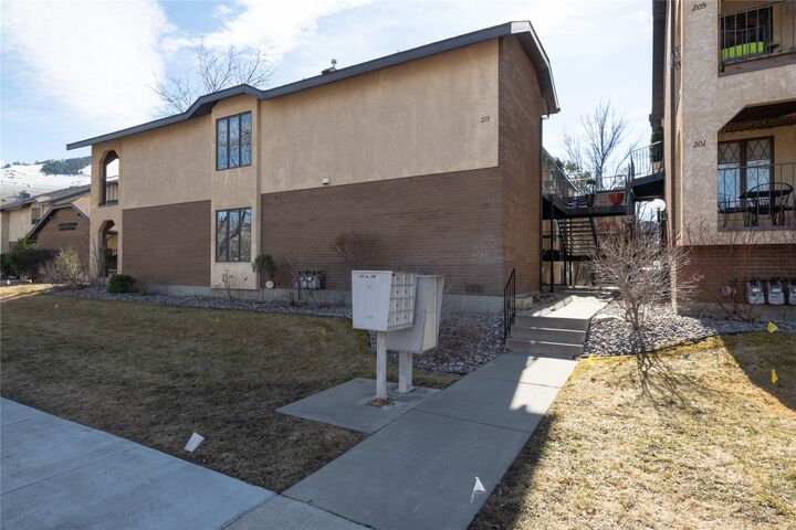 Property Photo: 225 Eddy Avenue MT 59801
