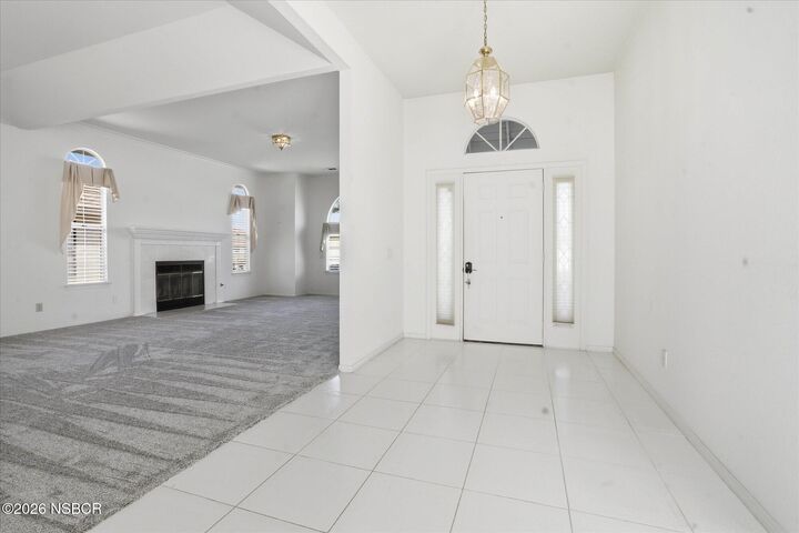 Property Photo:  330 Saint Andrews Way  CA 93455 