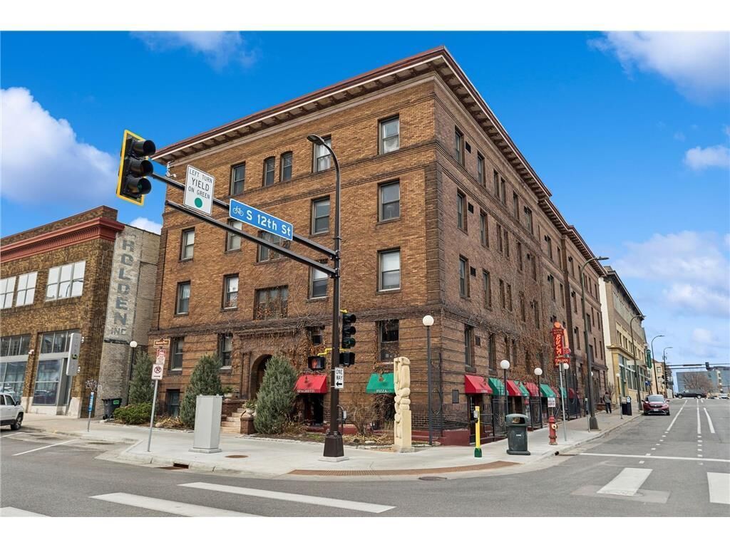 Property Photo:  1204 Harmon Place 10  MN 55403 