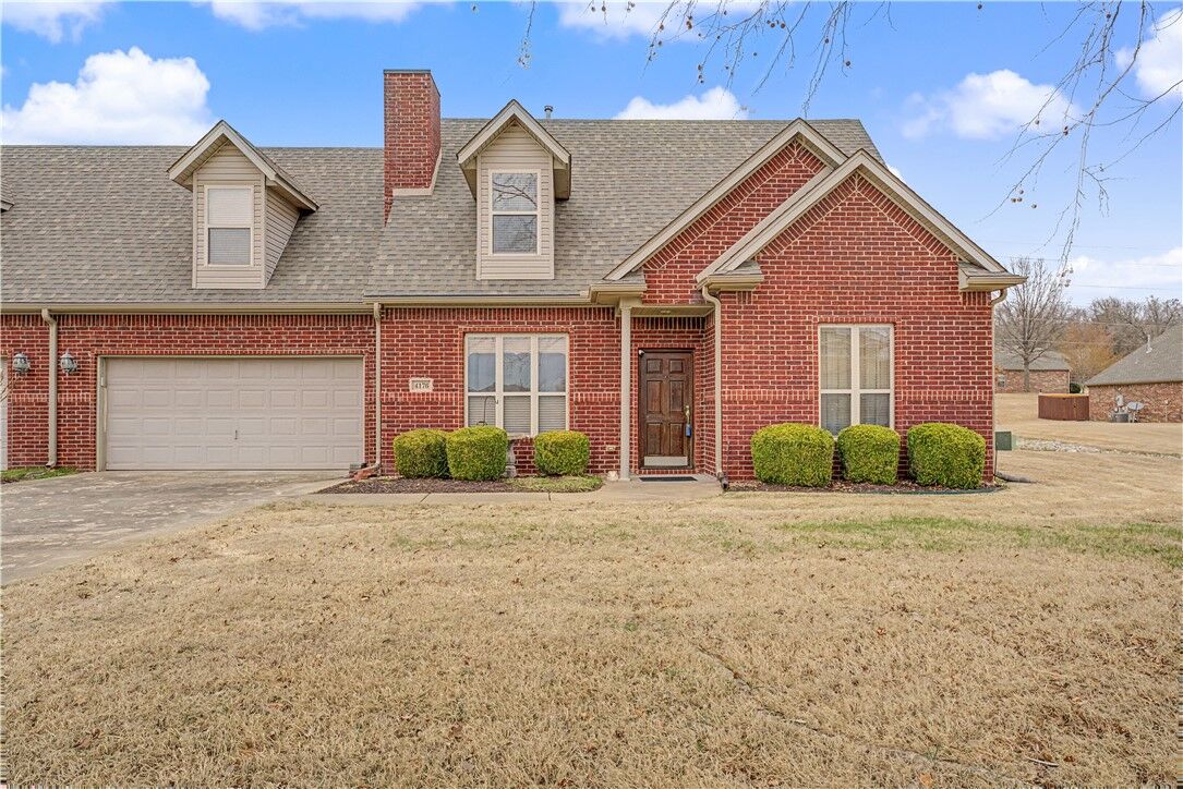 Property Photo:  4176 N Meadow View Drive  AR 72703 