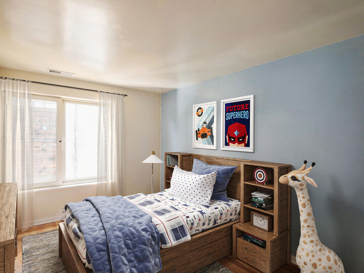 Property Photo:  3433 SW Kalama Avenue  OR 97756 